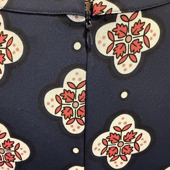 Loft Navy Blue w/Geometric Pattern Shift Dress - Picture 5 of 5